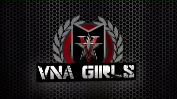 Mature Blonde Vicky Vette Vibrates Her Clit And Sucks A Hard Cock!