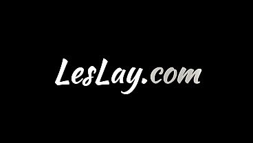 Ebony Loves Licking Squirters – Ameena Green Scarlette Moon