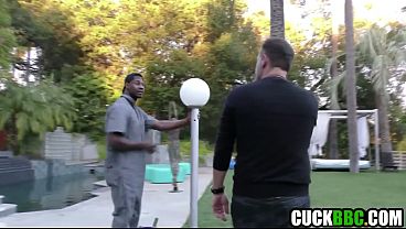 Cuck Husband Asks BBC Handyman To Fuck His Wife
