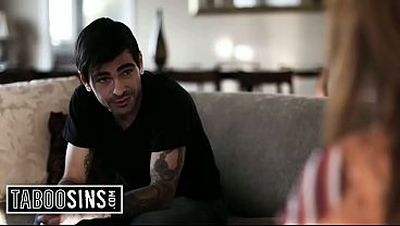 She Lets Her Wanted Ex Fuck Her One More Time Before Prison